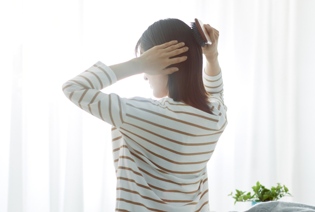 実は梳かすだけじゃない！？正しいブラッシング方法3選